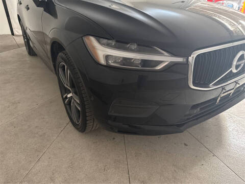 2018 Volvo XC60 T6 Momentum