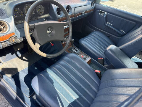1983 Mercedes-Benz 300-Class 300 D