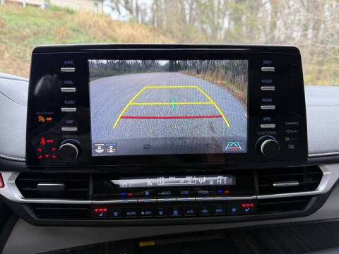 2023 Toyota Sienna Limited 7-Passenger