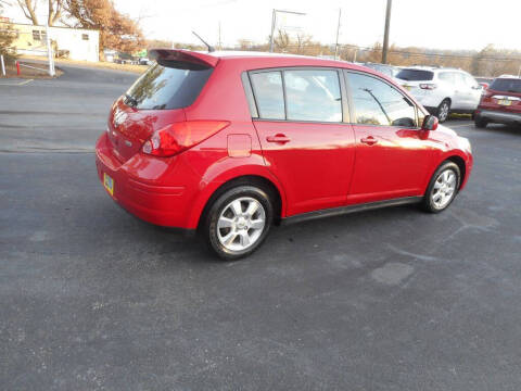 2012 Nissan Versa 1.8 SL