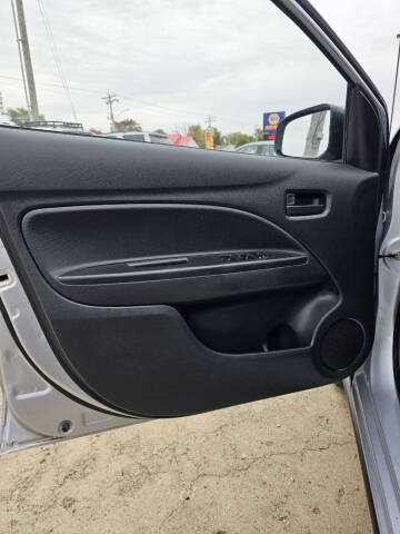 2018 Mitsubishi Mirage ES