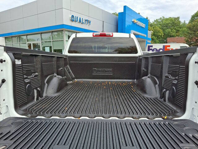 2022 GMC Canyon Elevation Standard