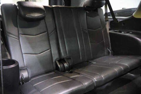 2019 Cadillac Escalade ESV Luxury