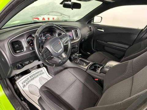 2019 Dodge Charger SXT