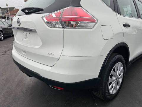 2016 Nissan Rogue S