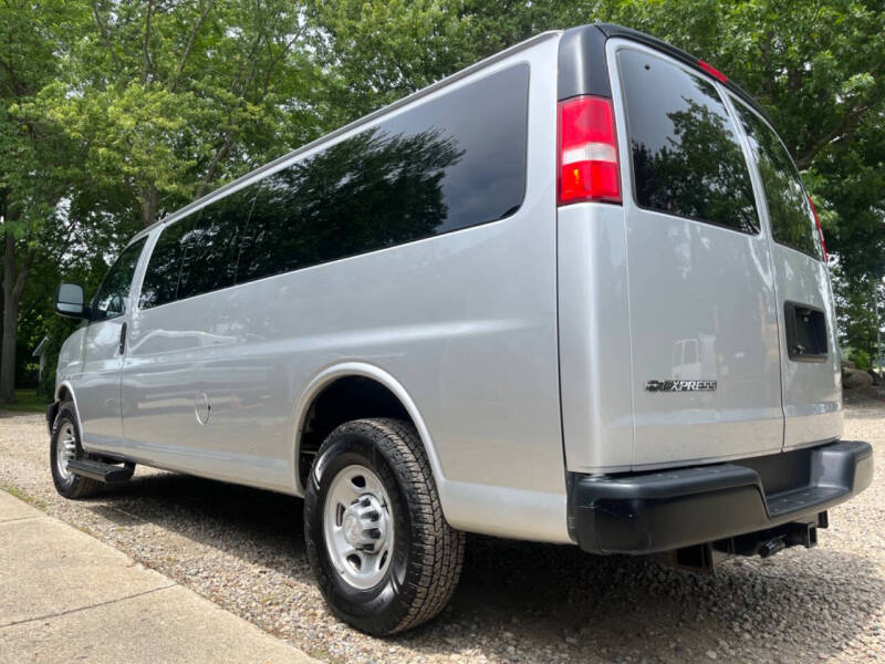 2019 Chevrolet Express LS 3500
