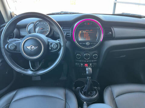 2018 MINI Hardtop 4 Door Cooper