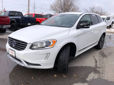 2017 Volvo XC60 T6 Dynamic