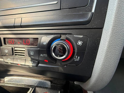 2011 Audi A4 2.0T quattro Premium Plus