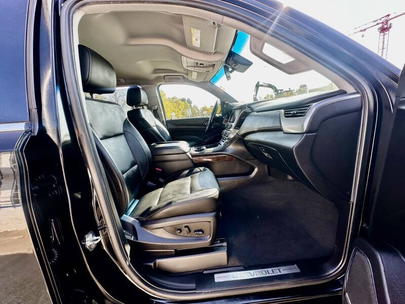2019 Chevrolet Suburban LT