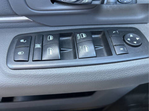 2019 RAM 1500 Classic SLT