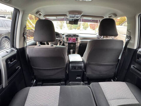 2022 Toyota 4Runner SR5