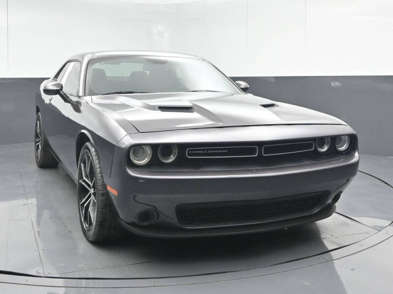 2017 Dodge Challenger SXT