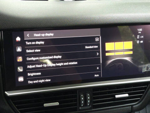 2023 Porsche Cayenne Platinum Edition