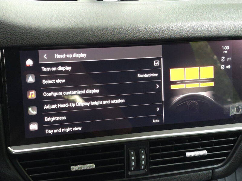 2023 Porsche Cayenne Platinum Edition