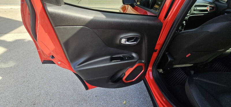 2016 Jeep Renegade Trailhawk