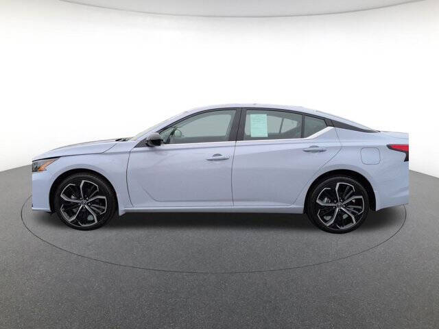 2025 Nissan Altima 2.5 SR