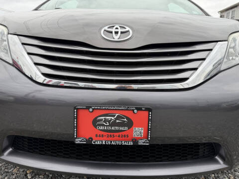 2016 Toyota Sienna XLE Premium 7-Passenger