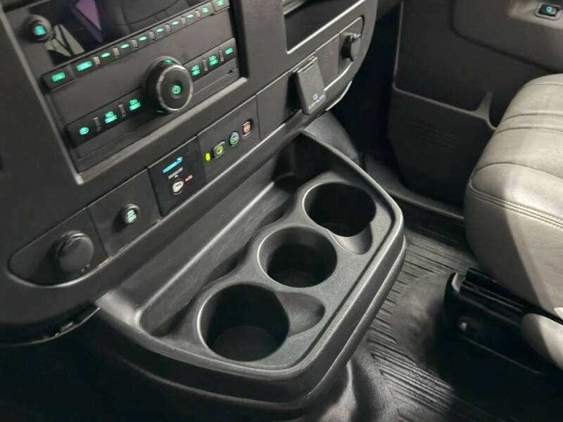 2023 Chevrolet Express LS 3500