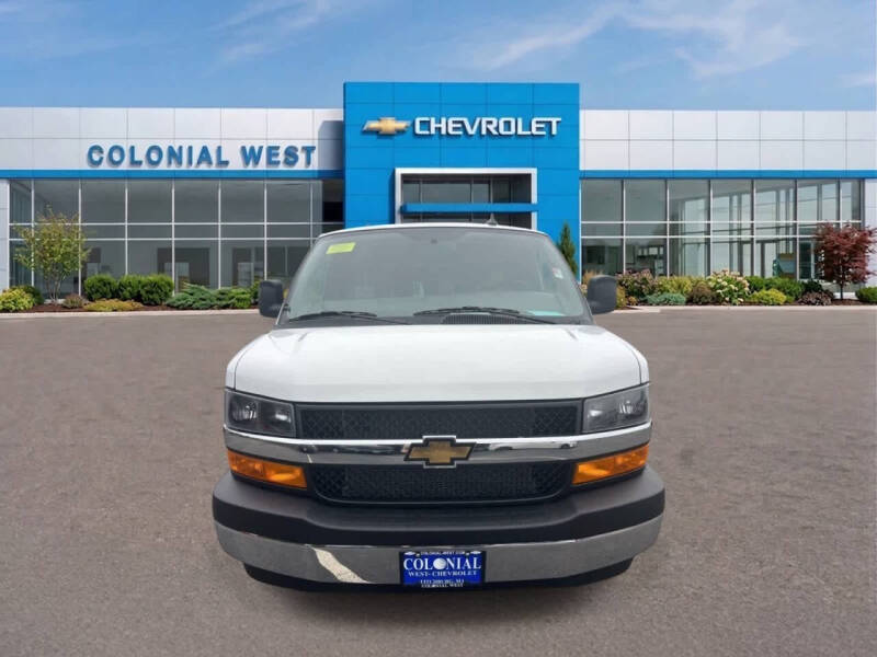 2025 Chevrolet Express 2500