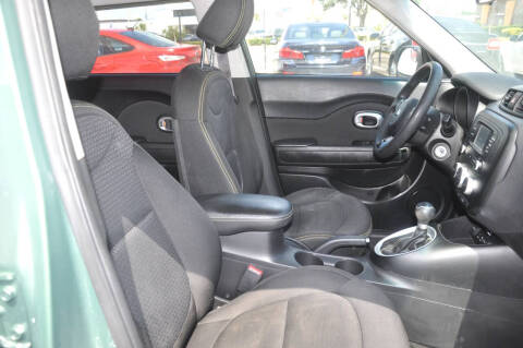2014 Kia Soul +