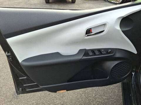 2019 Toyota Prius LE AWD-e