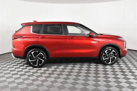 2025 Mitsubishi Outlander PHEV SE