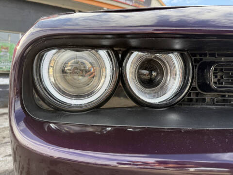 2022 Dodge Challenger SXT