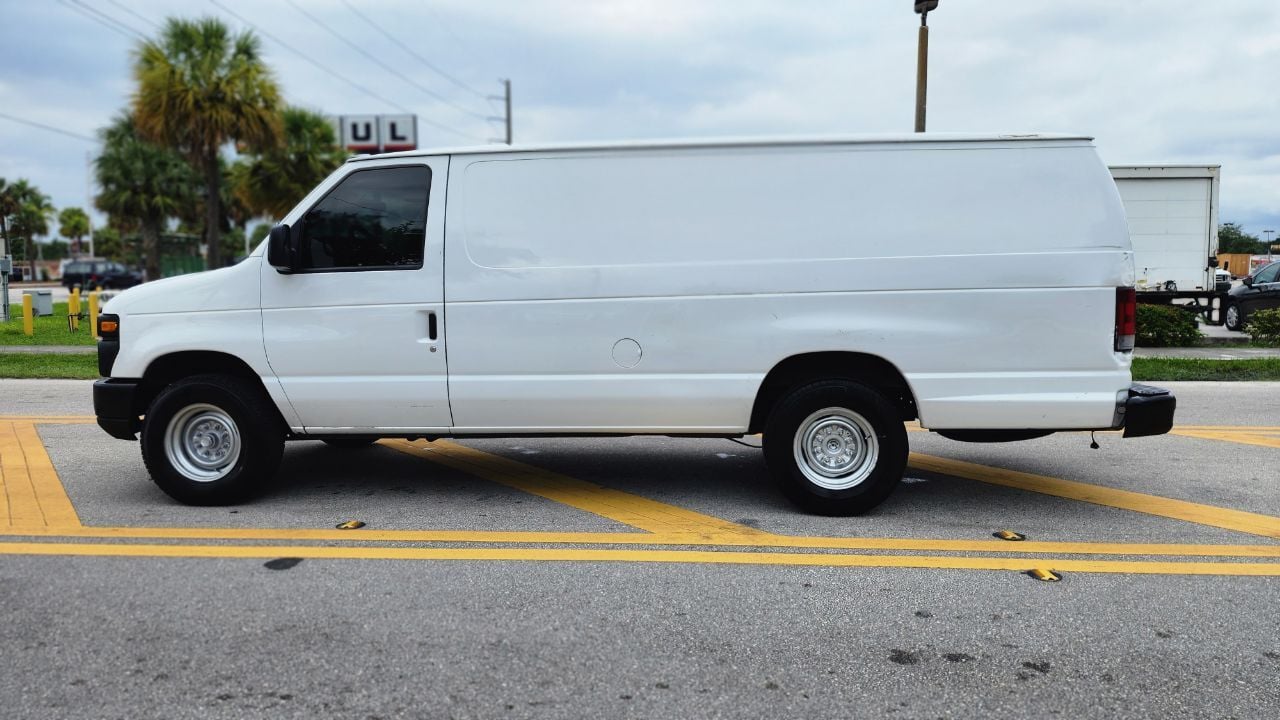 2012 FORD E-250 Van - $6,999