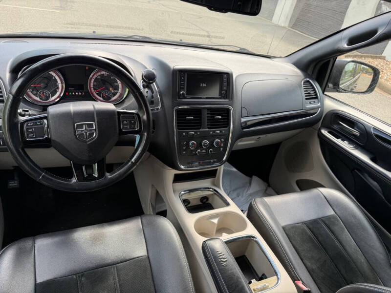 2017 Dodge Grand Caravan SXT