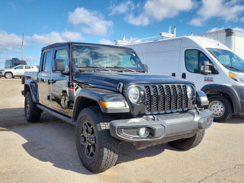 2023 Jeep Gladiator for sale at Breeden Pre-Owned in Van Buren AR