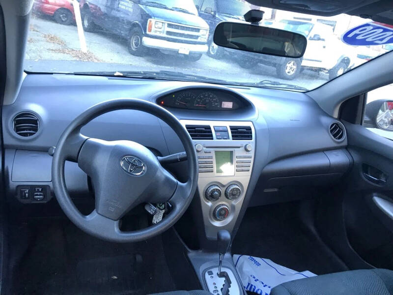 2009 Toyota Yaris