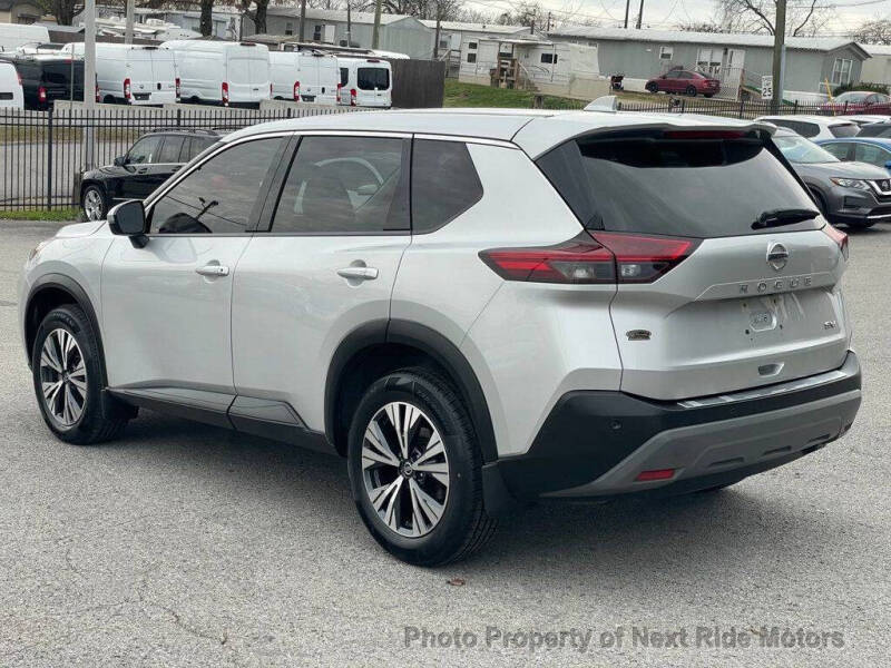 2021 Nissan Rogue SV