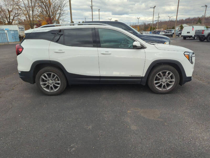 2022 GMC Terrain SLT