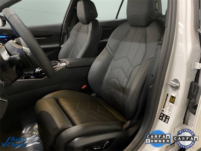 2025 BMW 5 Series 530i xDrive