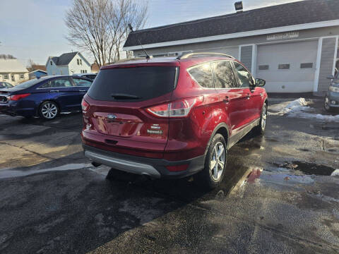 2015 Ford Escape SE