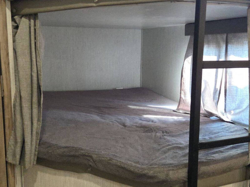 2022 Palomino 294DBHS