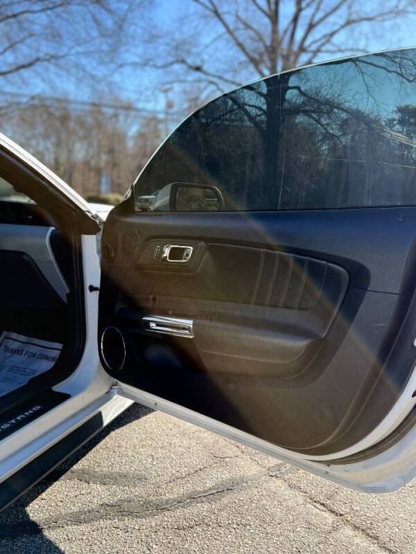 2016 Ford Mustang EcoBoost Premium