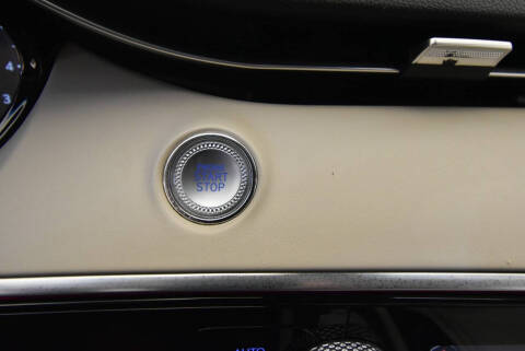 2022 Genesis GV70 2.5T Standard
