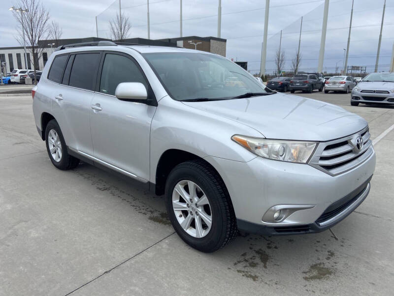 2012 Toyota Highlander for sale at Third Avenue Motors Inc. in Carmel IN