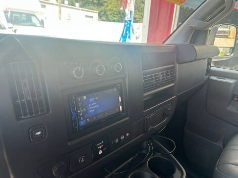 2018 Chevrolet Express 2500