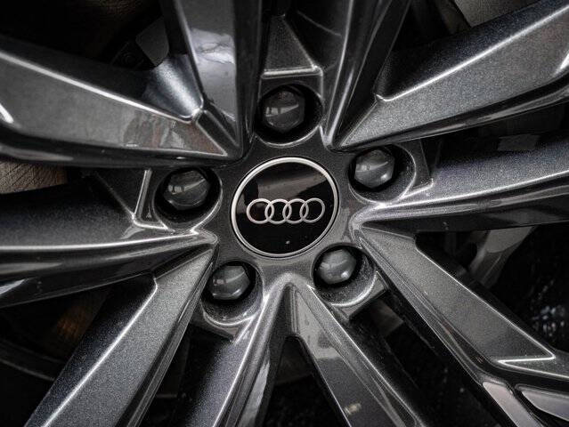 2026 Audi Q8 quattro Premium Plus 55 TFSI