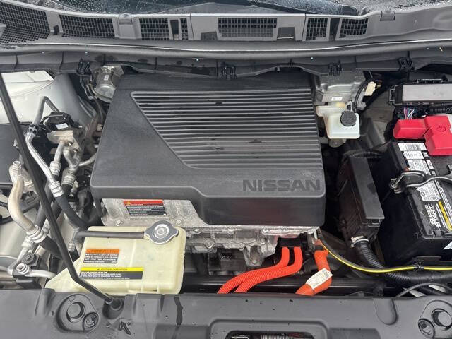 2020 Nissan LEAF SL PLUS