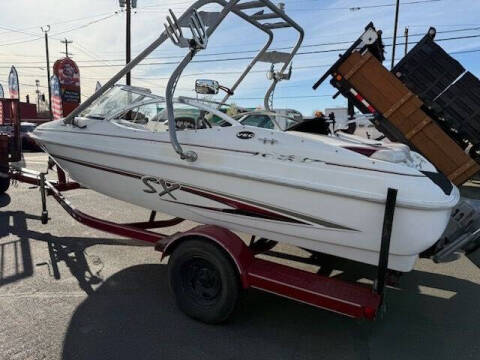 2005 Glastron SX 175