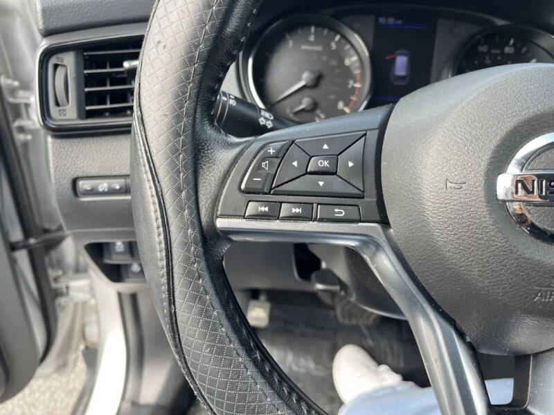 2018 Nissan Rogue SL