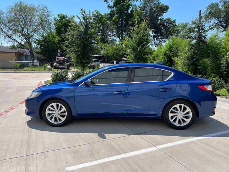 2017 Acura ILX w/Premium