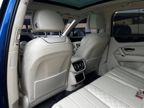 2017 Bentley Bentayga