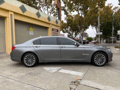 2012 BMW 7 Series 740Li