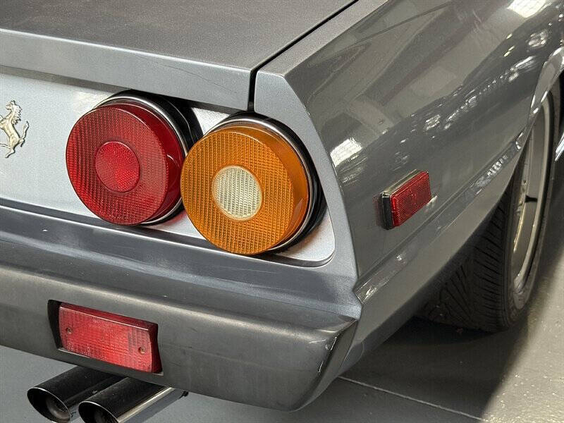 1983 Ferrari 400i 10