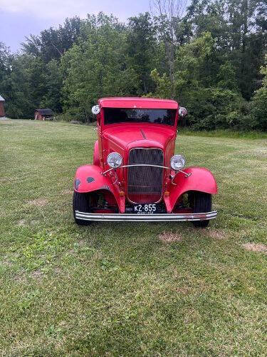 1932 Ford F-100